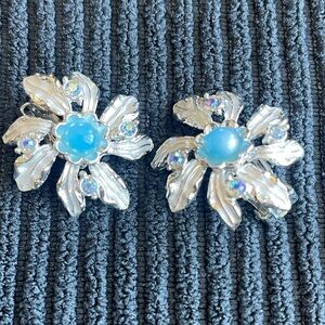 JUDY LEE VINTAGE CLIP EARRINGS